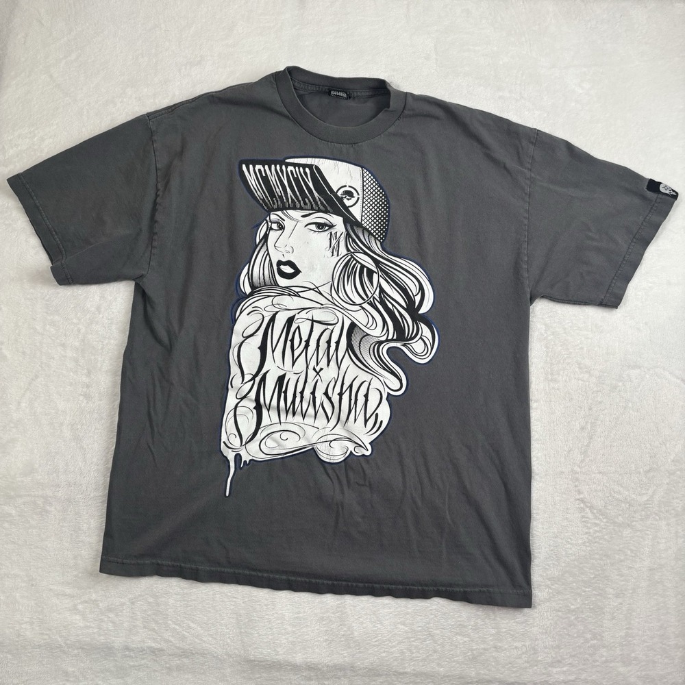 Y2K Metal Mulisha Girl Tattoo Skate Grey Short Sleeve Graphic Shirt Men's XL